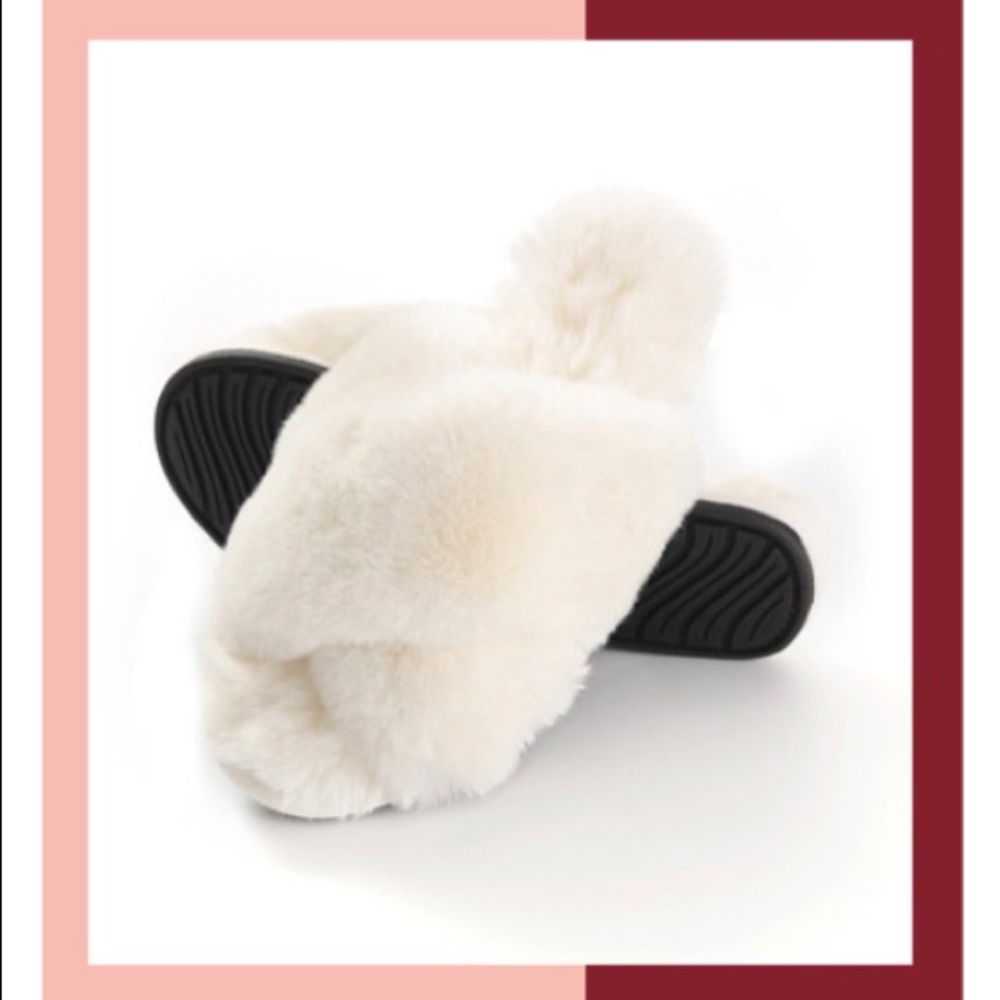 New Soft Furry Criss Cross Slippers S